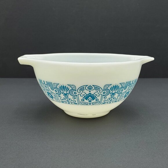 Pyrex Horizon Blue 1.5 Pint Cinderella Mixing Bowl Pyrex 441 Blue Horizon Bowl - Picture 1 of 10